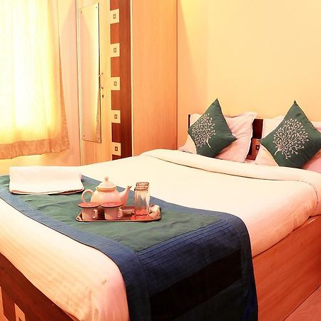 Oyo 1348 Hotel Zaika Inn Haora Экстерьер фото