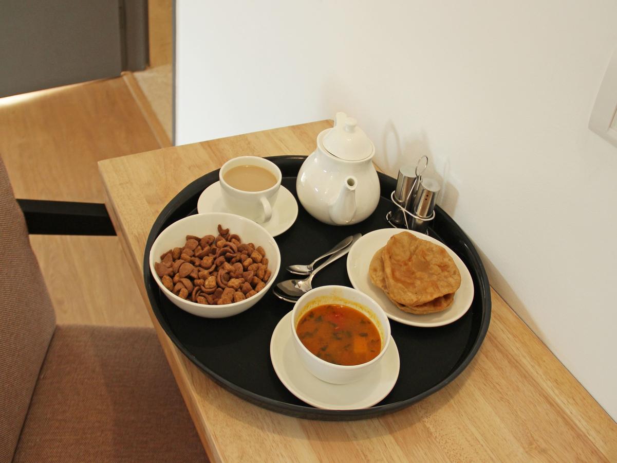 Oyo 1348 Hotel Zaika Inn Haora Экстерьер фото